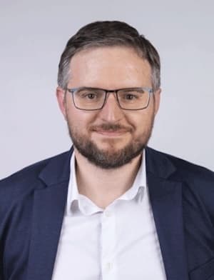 Pierre-Édouard Alzon, partner notary, Office notarial du Boulevard des Belges